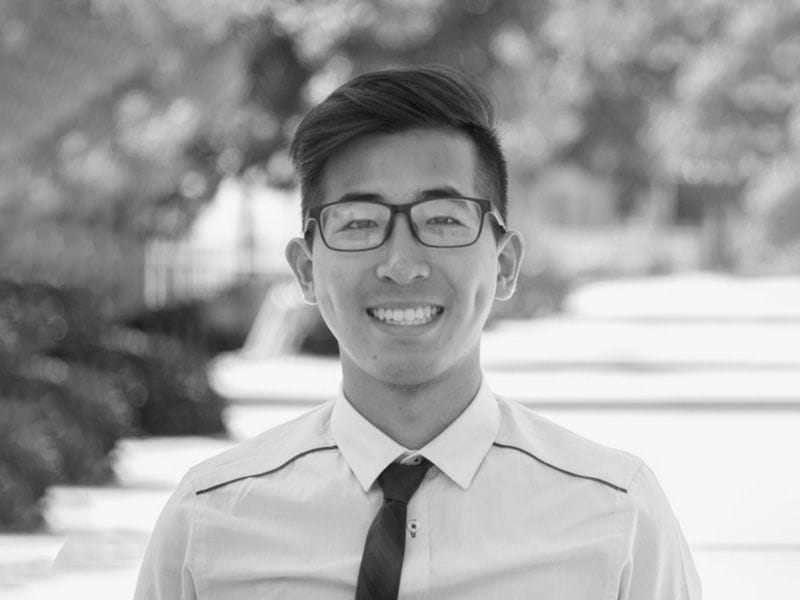 ニック・ホマン・ラウ